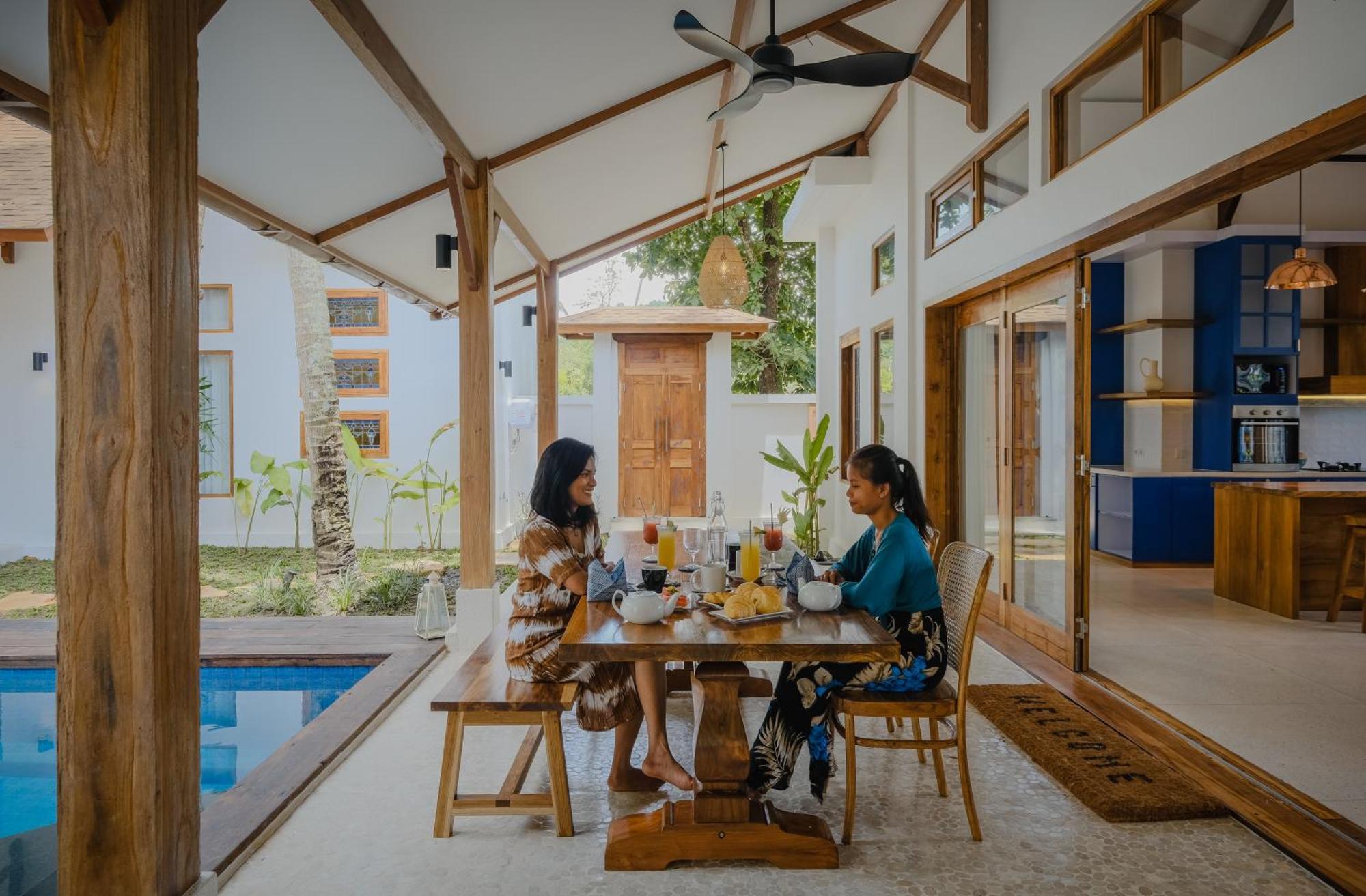 Tropik Resort Lombok Селонг Беланак Екстериор снимка