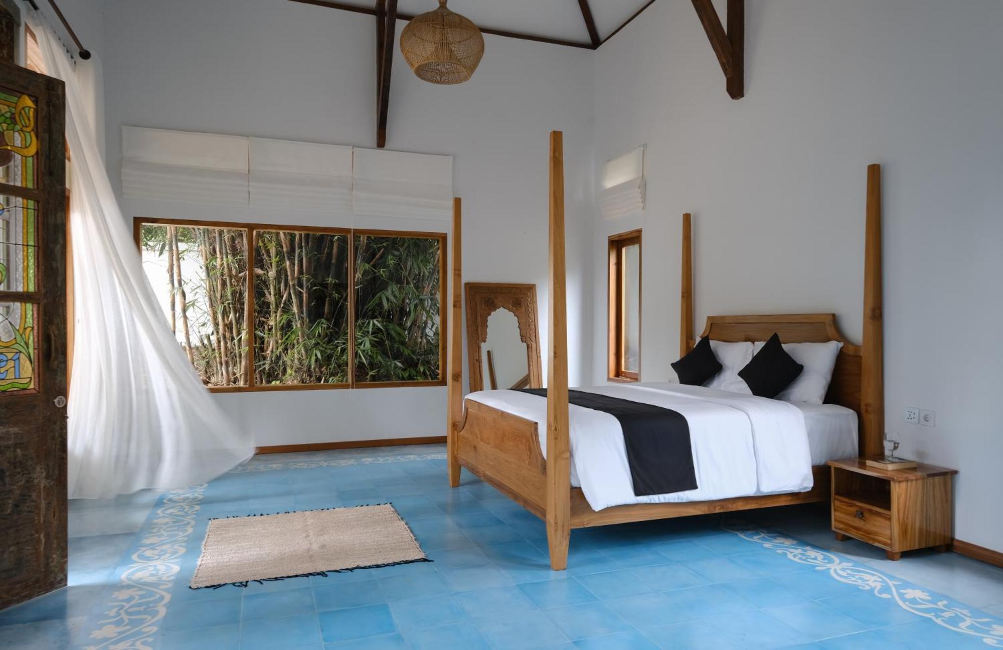 Tropik Resort Lombok Селонг Беланак Екстериор снимка