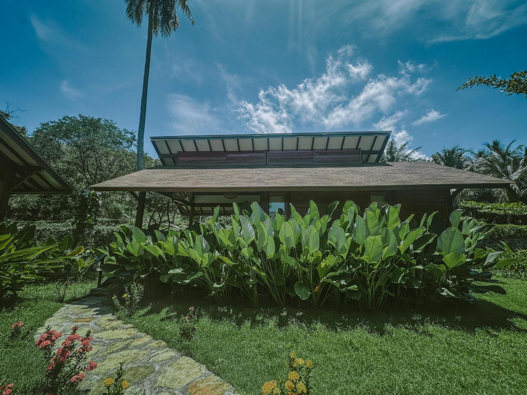 Tropik Resort Lombok Селонг Беланак Екстериор снимка