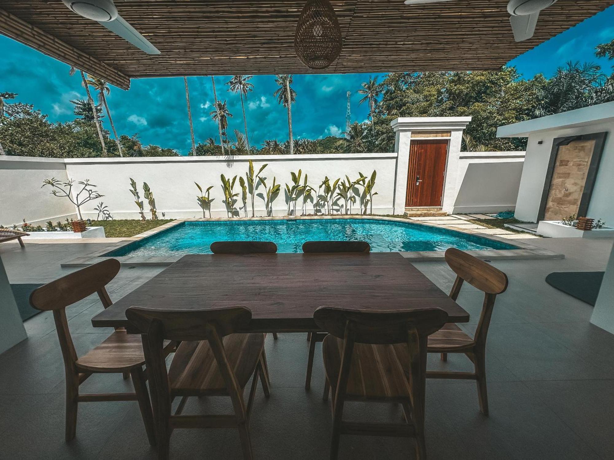 Tropik Resort Lombok Селонг Беланак Стая снимка