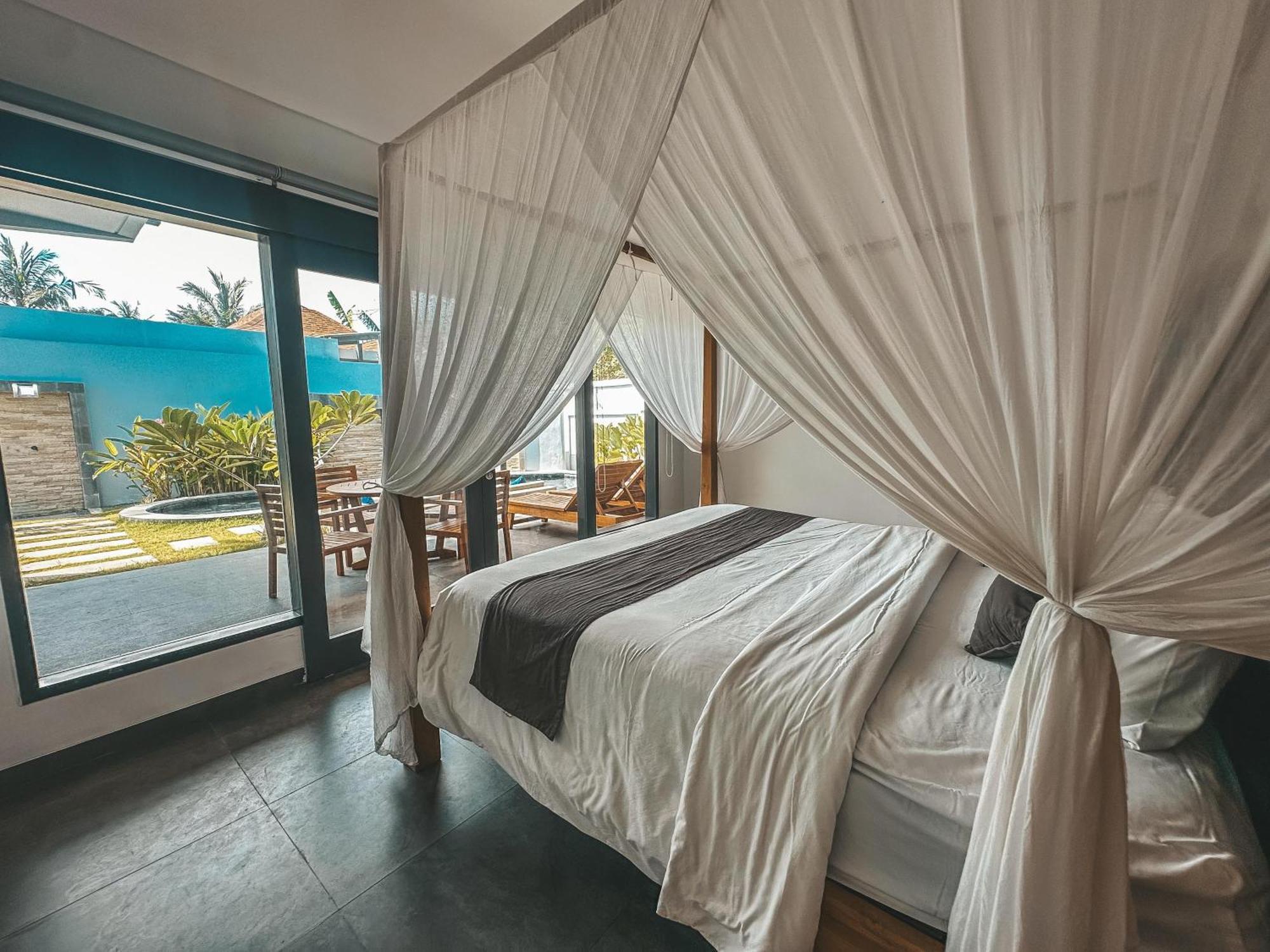 Tropik Resort Lombok Селонг Беланак Стая снимка